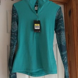 Nike Pro Quarter zip NWT